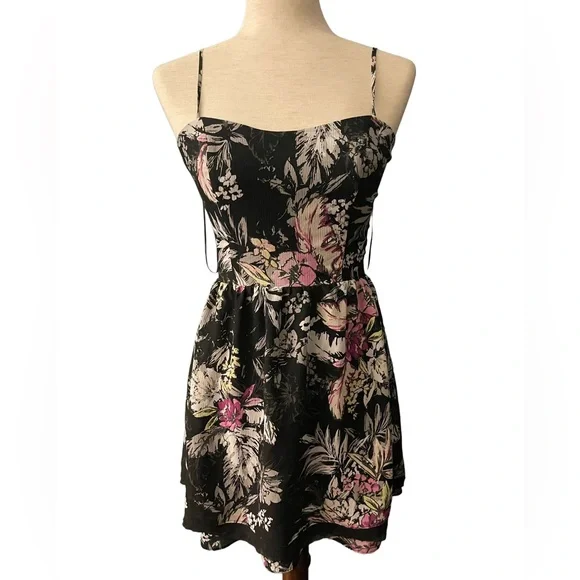 princess vera wang floral dress Womens Vera Wang Born To Run Tropical Princess Floral Dress Sz 7 NEW WITH  TAGS!